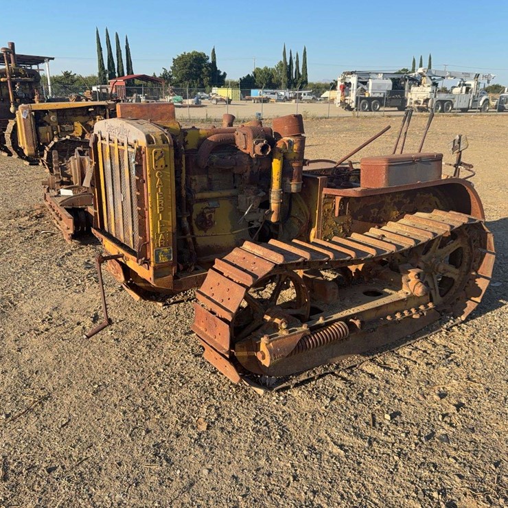 Caterpillar Twenty Two