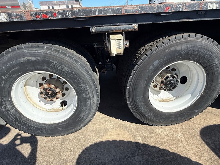 2020-kenworth-t370-image-23
