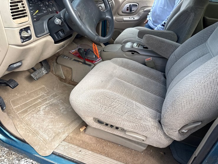 1997-chevrolet-1500-image-3