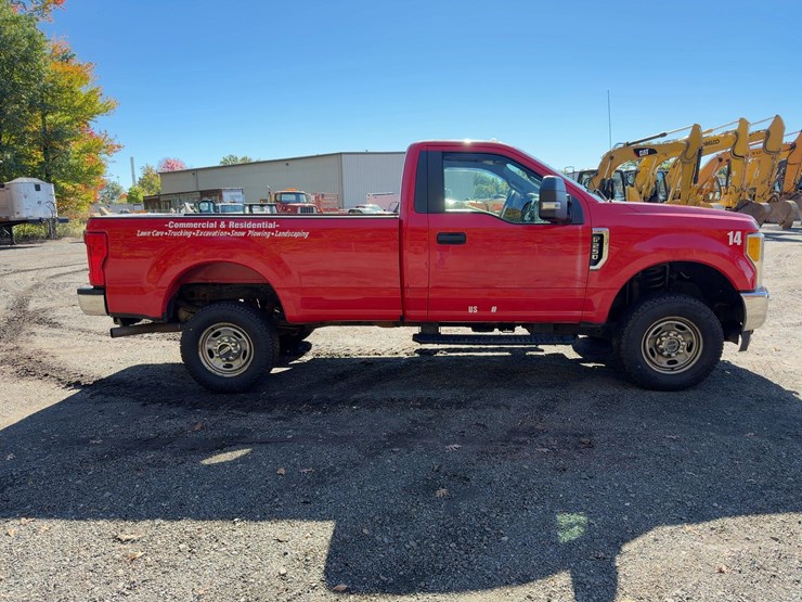2017-ford-f250-xl-image-6