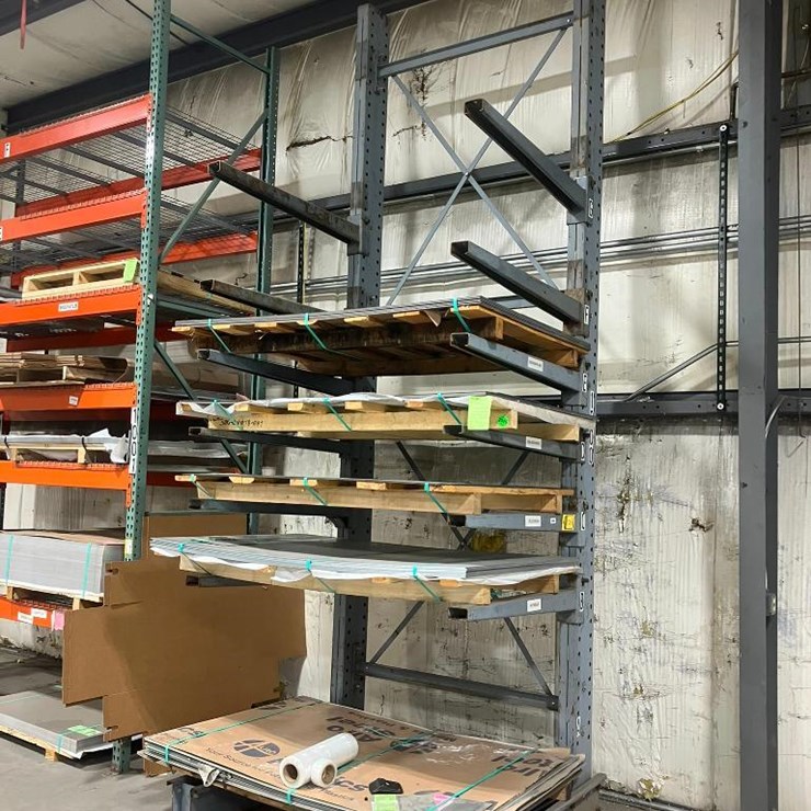 CANTILEVER RACK, 16' X 68" (NO CONTENTS)