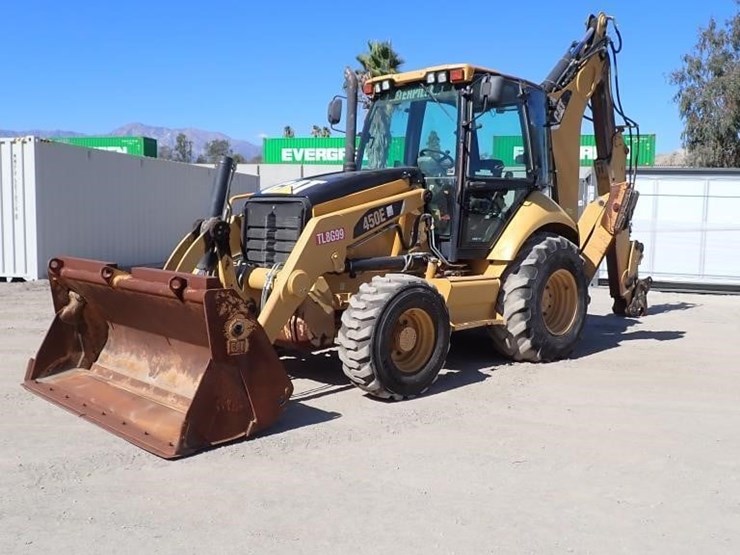caterpillar-450e-image-1