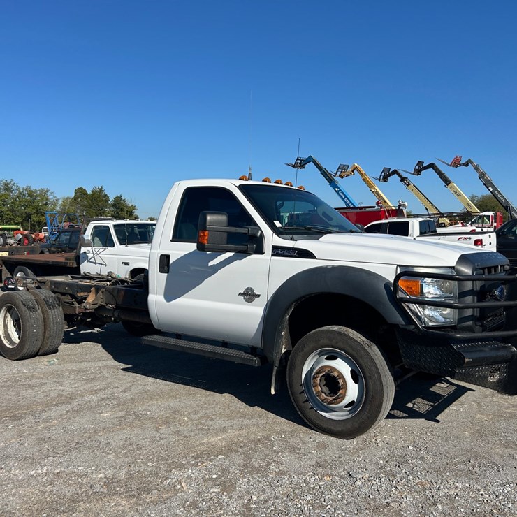 2012 FORD F550
