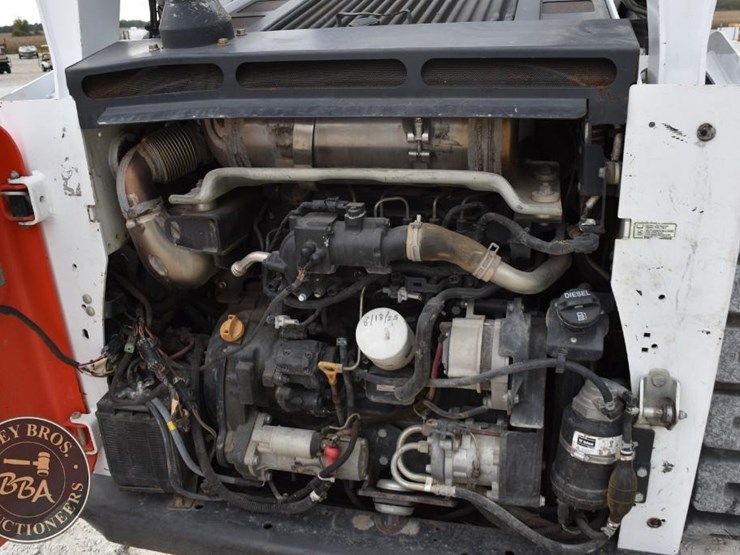 2019-bobcat-t770-image-30