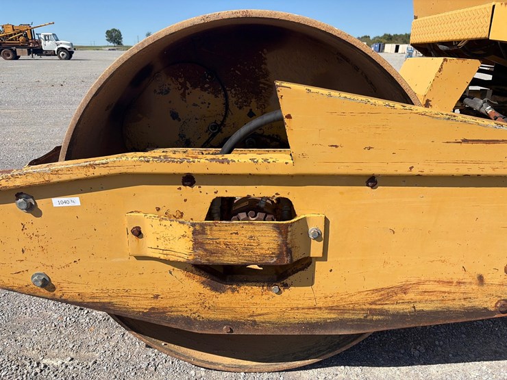 caterpillar-cs-431b-image-2