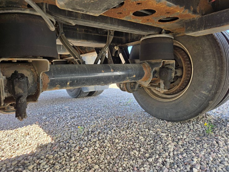 2013-great-dane-flatbed-image-39