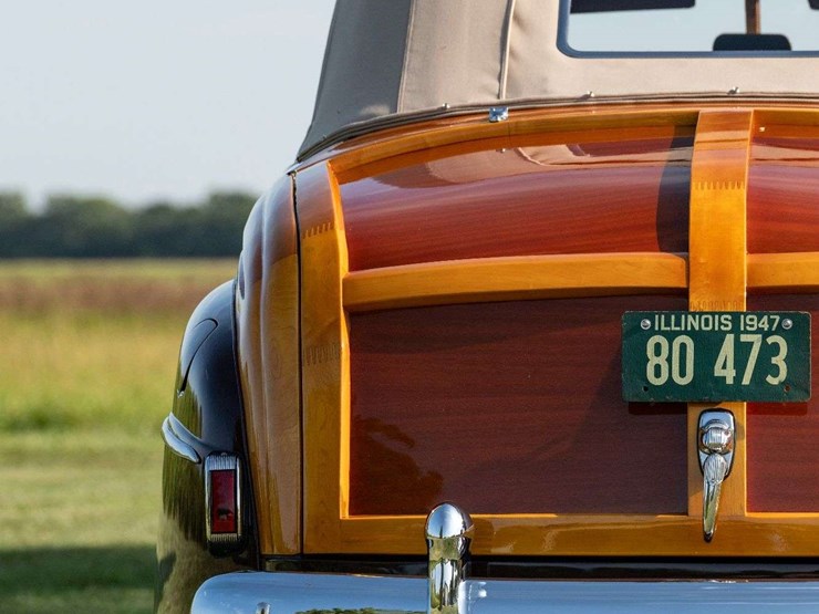 1947-ford-super-deluxe-sportsman-image-8