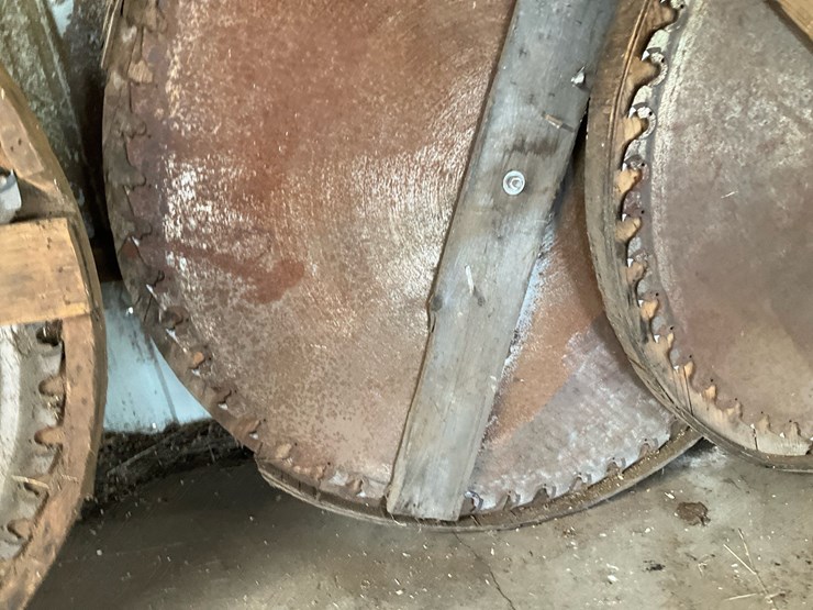 #139-•-56”-circular-saw-blades-image-8