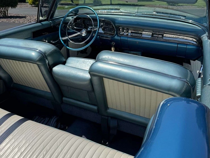 1957-cadillac-series-62-eldorado-biarritz-convertible-image-10