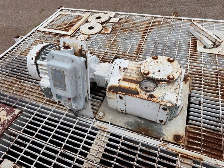 3-comp.-drilling-mud-tank-image-7