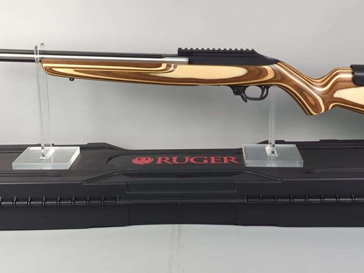 ruger-10/22-.22-lr-rifle-sn#-cs4-02699,-adjustable-cheek-rest,-fluted-barrel,-customized-by-ruger-custom-shop-with-coa,-manual,-in-original-hard-case-image-1