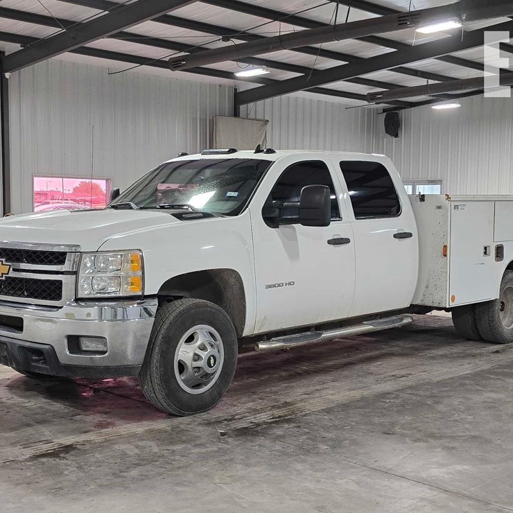 2013 CHEVROLET SILVERADO 3500HD