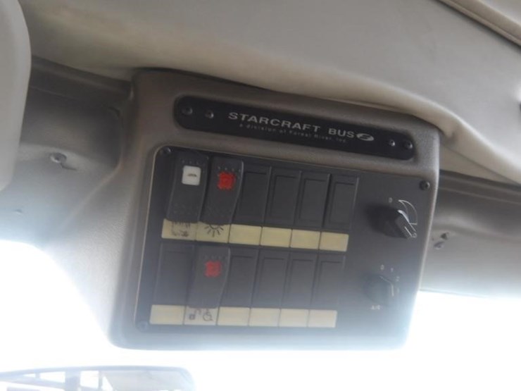 2016-ford-e450-image-22