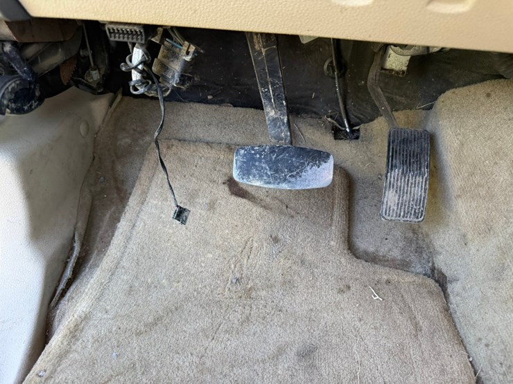 2010-ford-f350-image-101