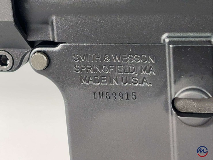 smith-&-wesson-m&p-15-sport-iii-5.56mm-rifle-sn#-tw89915,-red-dot-sight,-adjustable-stock,-manual,-in-original-box-image-6