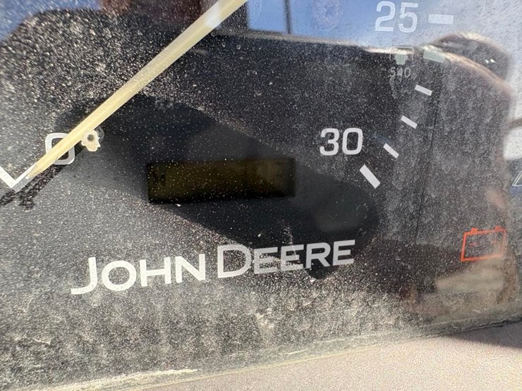 2002-john-deere-110-image-7