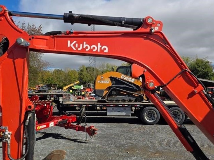 2025-kubota-kx033-4-image-10