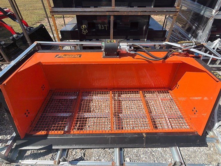 #833-•-pabreak-72”-skid-steer-vibratory-bucket-image-1