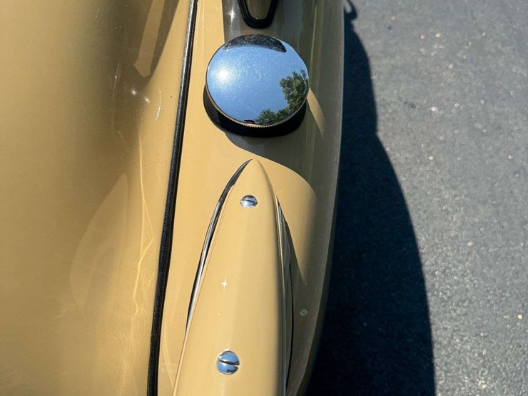 1937-cadillac-series-60-five-passenger-touring-sedan-image-18
