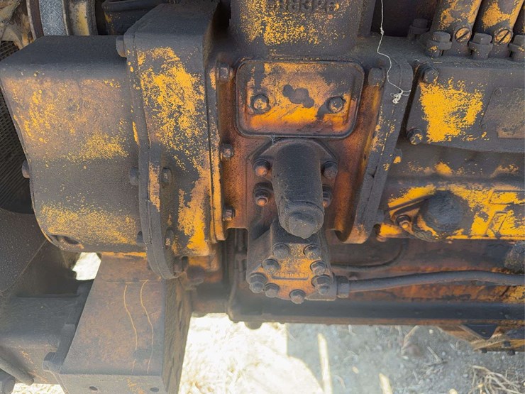 caterpillar-d5-image-35