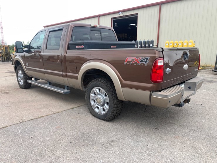 2012-ford-king-ranch-f-250-super-duty-image-3