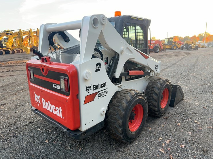 2019-bobcat-s650-image-5