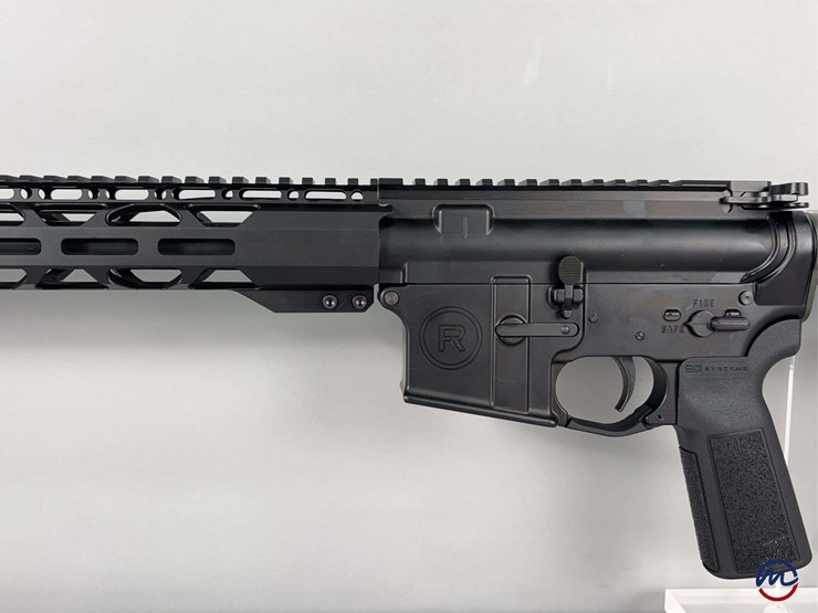 radical-firearms-rf-15-5.56-nato-rifle-sn#-25-088322,-extendable-stock,-manual,-in-original-box-image-4