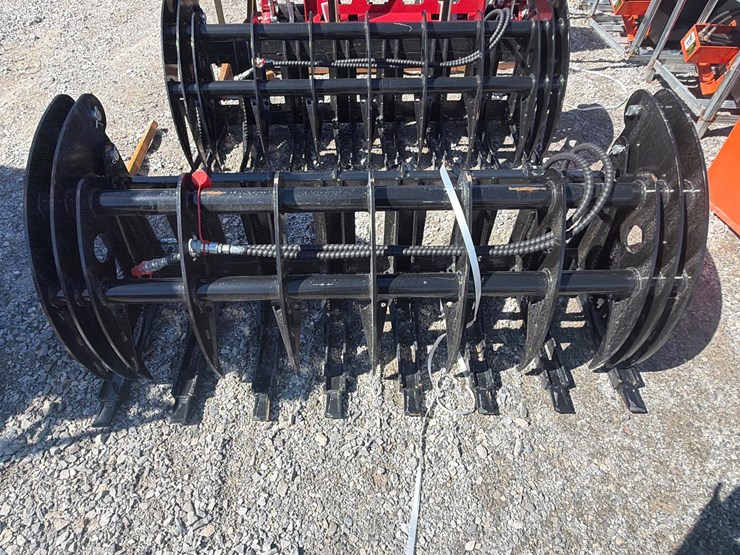 #849-•-future-72”-skid-steer-grapple-image-1