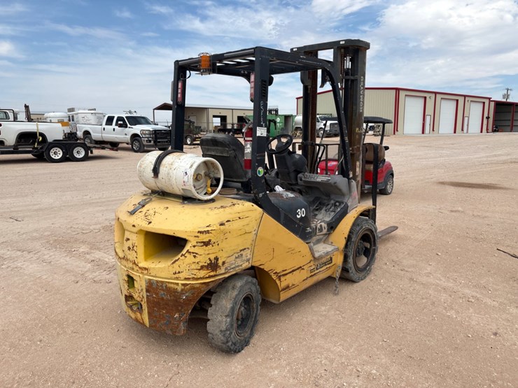 komatsu-fg30ht-16-image-4