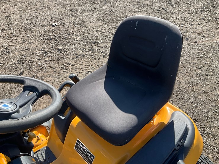 cub-cadet-1050-image-25