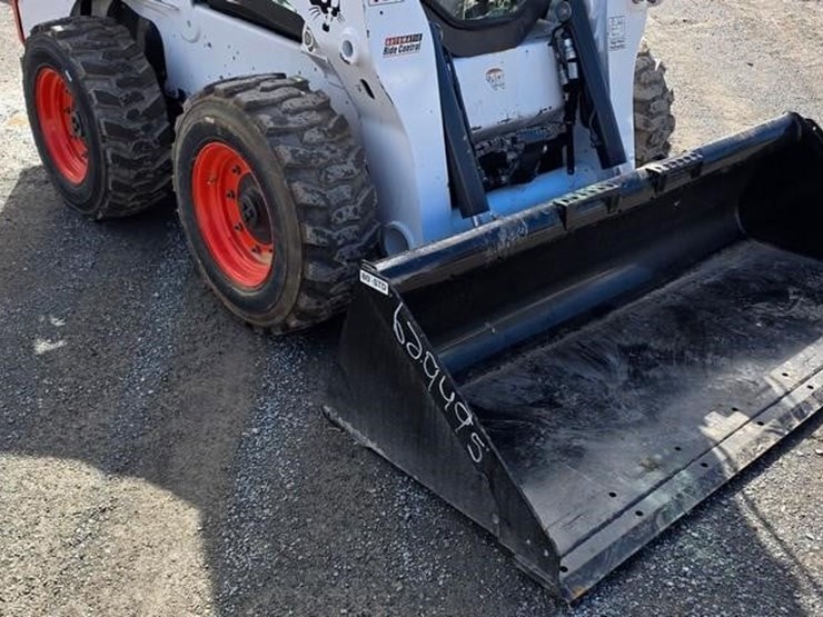 2023-bobcat-s740-image-6