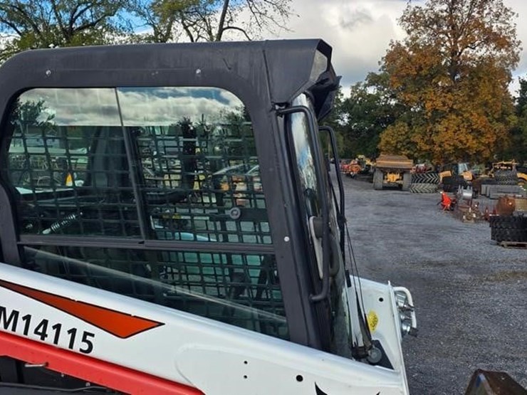 2018-bobcat-s550-image-10