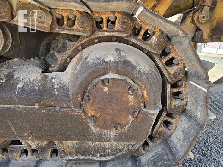 caterpillar-d6d-image-23