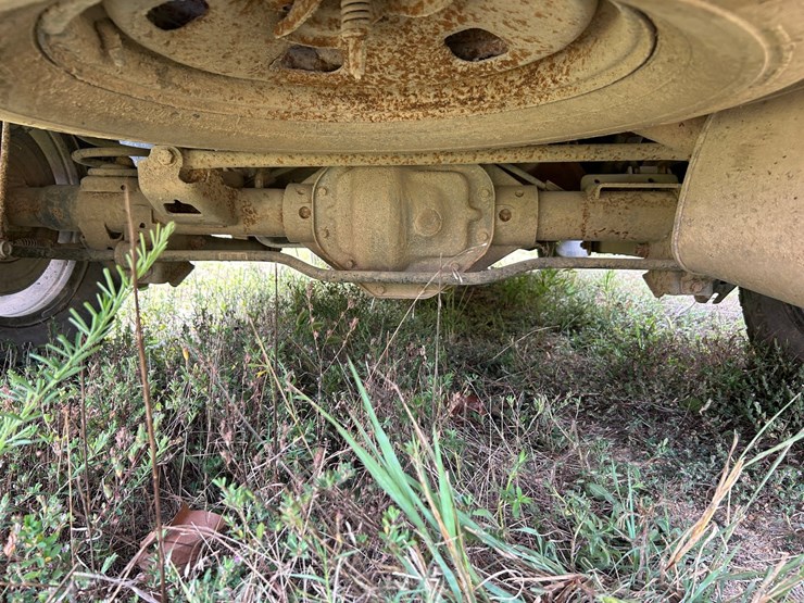 2014-dodge-1500-image-21