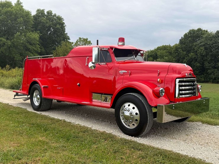 1953-gmc-630-event-truck-image-28