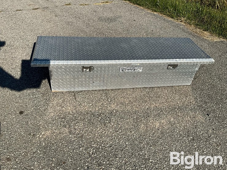delta-champion-aluminum-pickup-toolbox-image-2