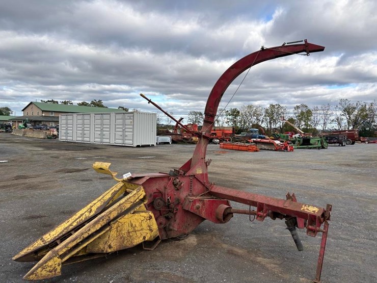 new-holland-707-image-2