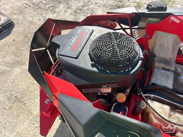 2021-gravely-zthd-48in-zero-turn-commercial-mower-image-8