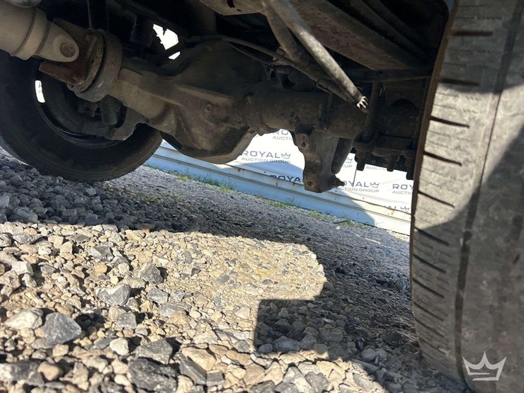 2022-ford-f350-image-19