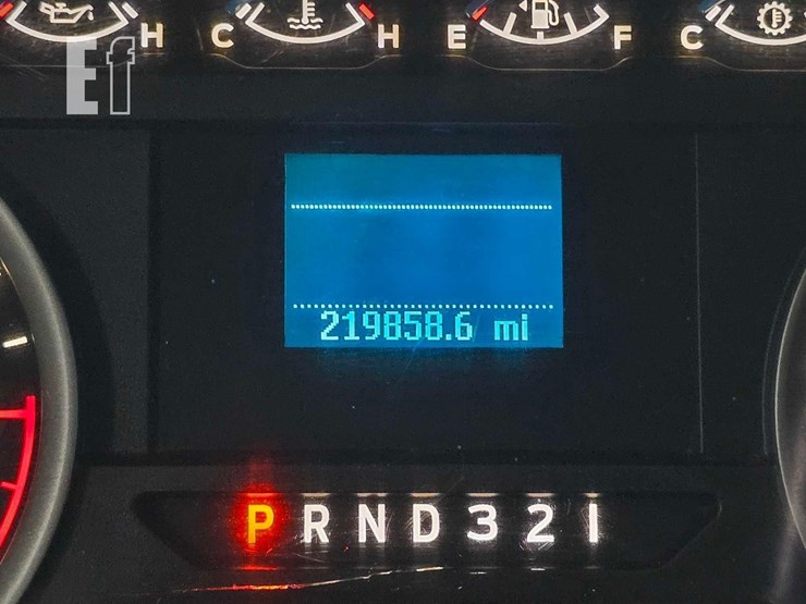 2015-ford-f150-xlt-image-12