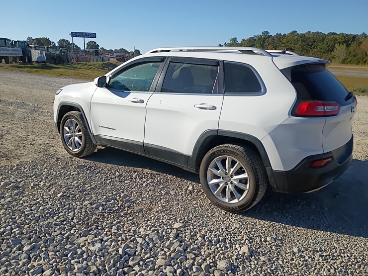 2014-jeep-cherokee-image-4