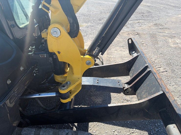 yanmar-vio55-image-22