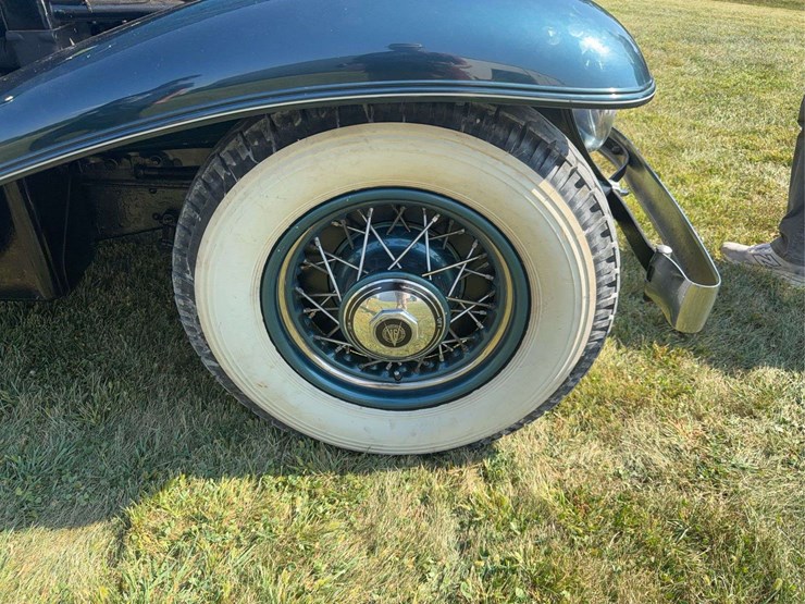 1932-cadillac-v-16-fleetwood-image-143