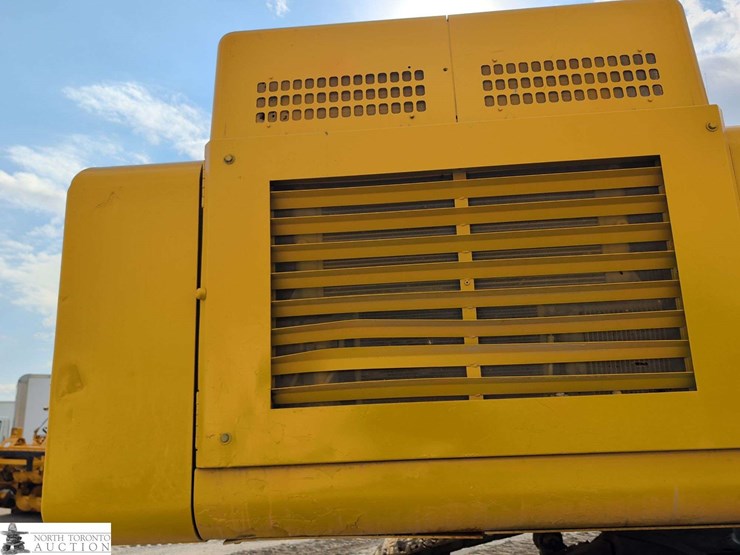 2010-john-deere-450-image-25