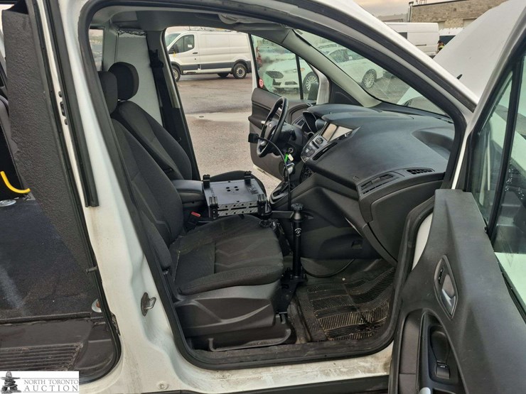 2014-ford-transit-connect-image-22
