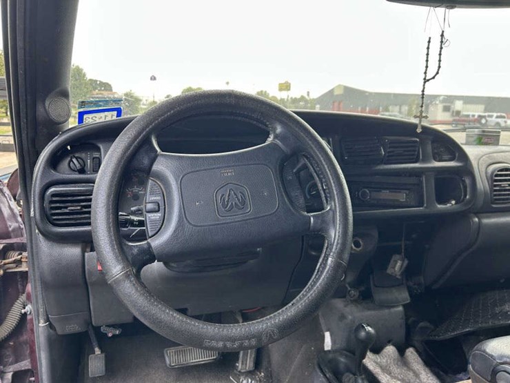 2020-dodge-ram-1500-image-9