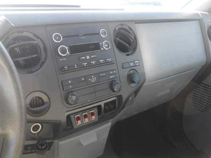 2016-ford-f250-image-16