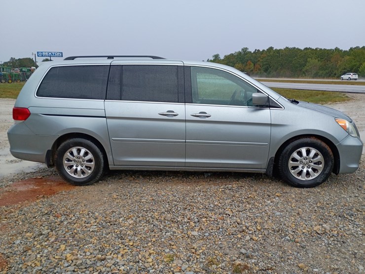 2008-honda-odyssey-image-9