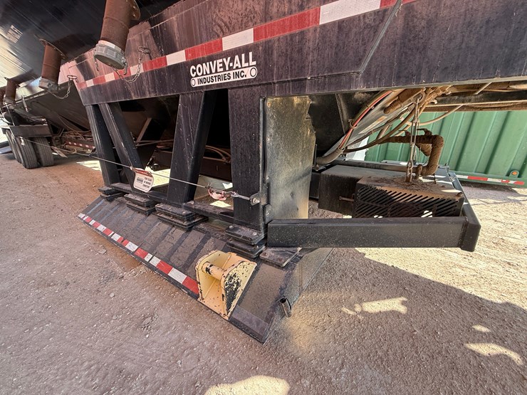 2014-caterpillar-c4.4-image-11