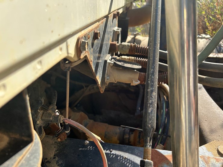 #10581-•-2006-mack-cxn613-daycab-s/a-truck-tractor-1m1ak06y36n008620-inv#10581-image-30
